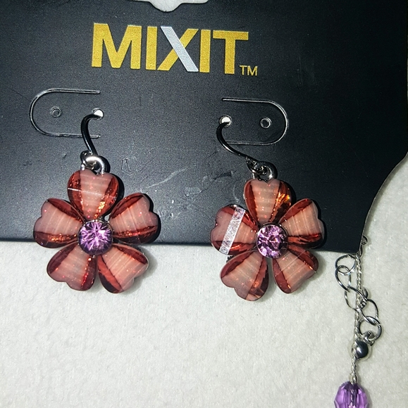 Brown velvet purse and set of cristal flower Neckless with earrings - Picture 4 of 9